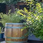 B&B Joli Met Prive Wellness