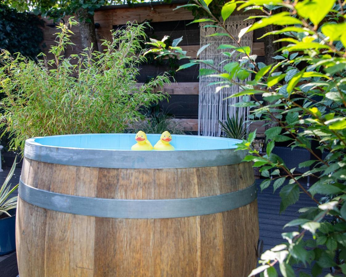 Bed & Breakfast Joli Met Prive Wellness *