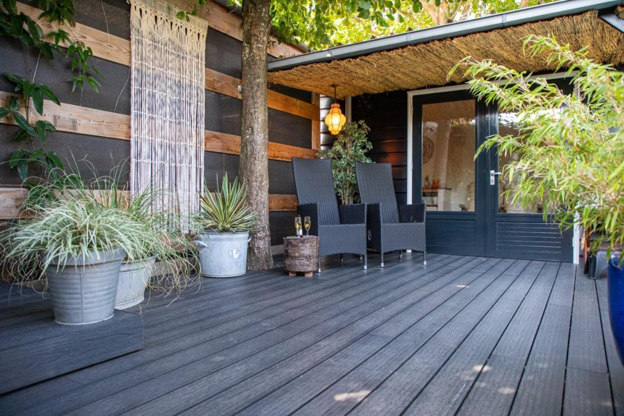 Joli Met Prive Wellness Bed & Breakfast Wemeldinge