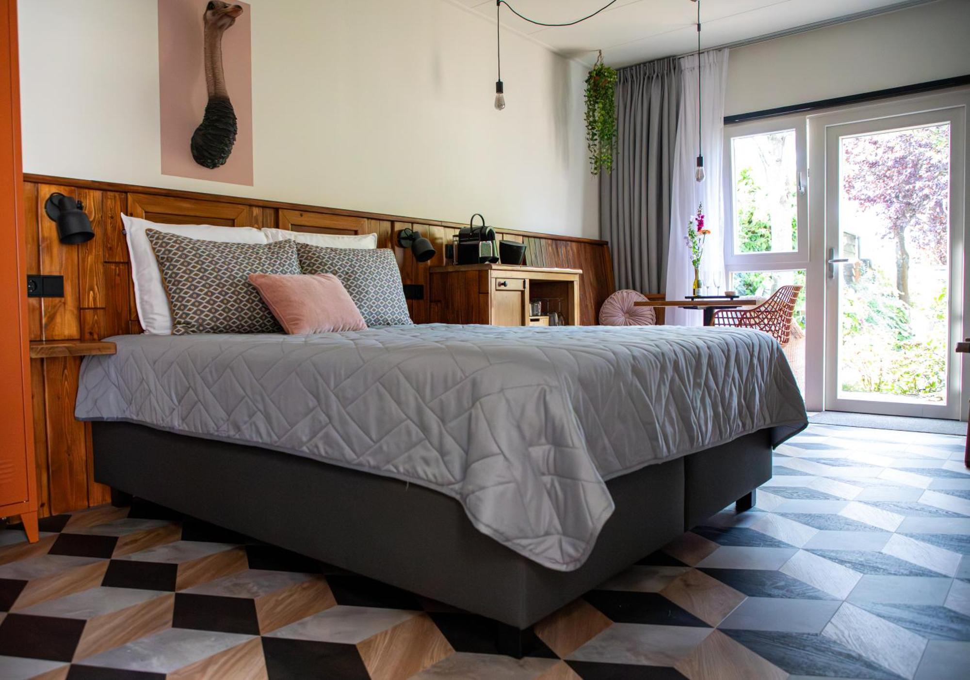 Joli Met Prive Wellness Bed & Breakfast Wemeldinge